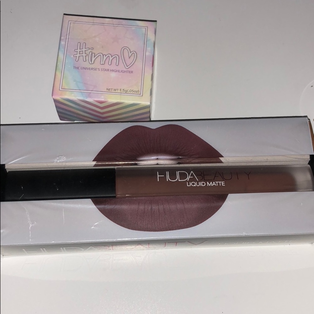 Him highlighter huda beauty liquid matte lipstick
